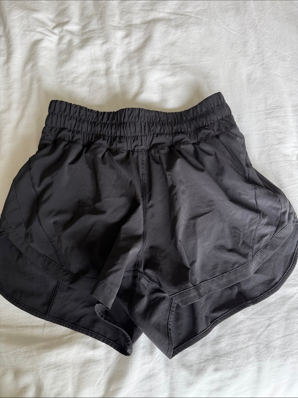 Lululemon Track that shorts